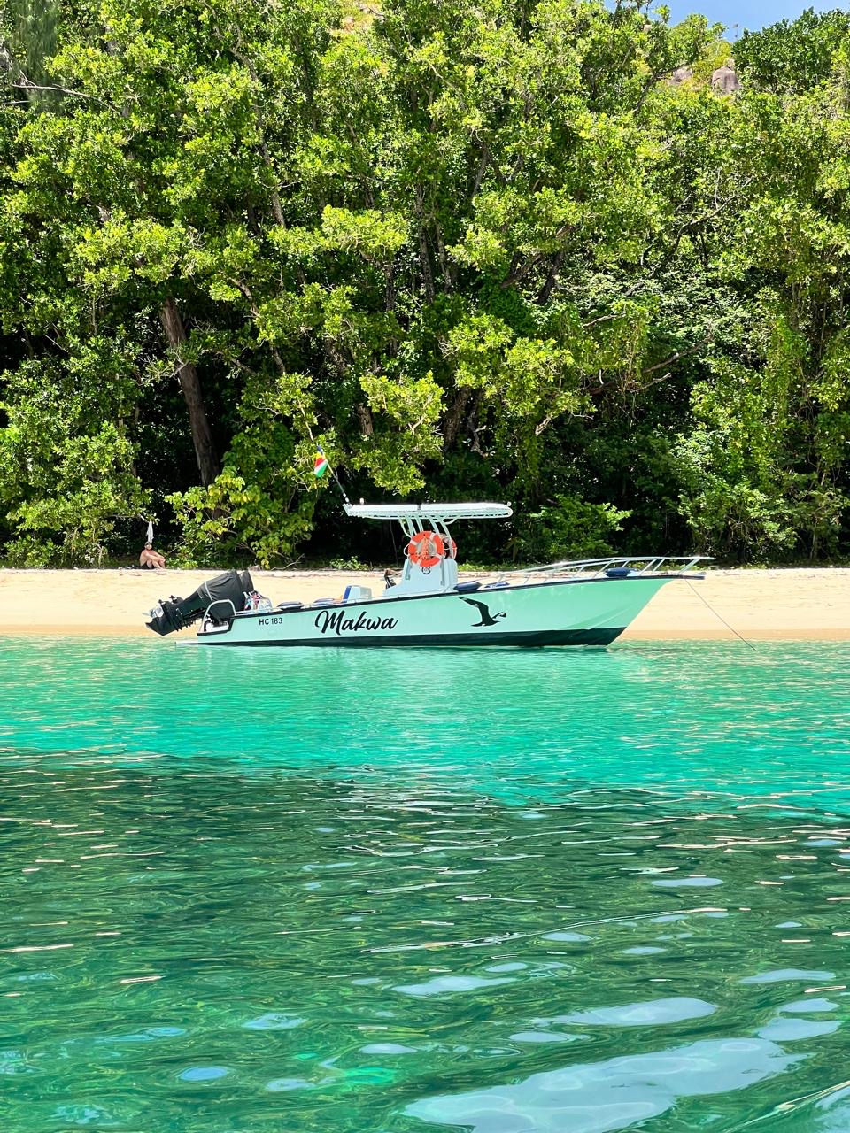 Makwa charter boat at a Seychelles cove